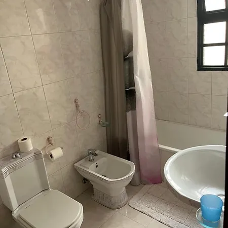 Vivenda Da * Machico (Madeira)