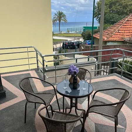 Semesterbostad Vivenda Da Machico (Madeira)