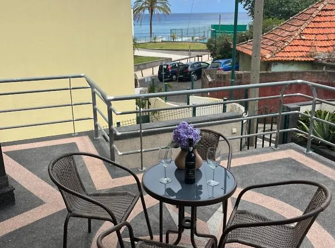 Nyaraló Vivenda Da Machico